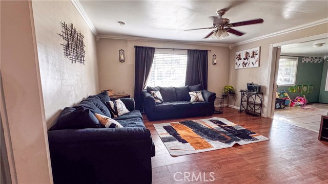 Detail Gallery Image 7 of 42 For 201 Oleander, Bakersfield,  CA 93304 - 4 Beds | 2 Baths