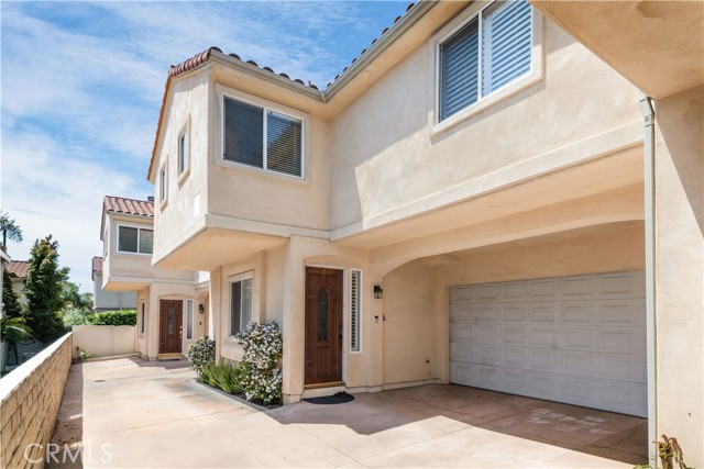 2216 Rockefeller Lane, Redondo Beach, California 90278, 3 Bedrooms Bedrooms, ,2 BathroomsBathrooms,Residential,Sold,Rockefeller,SB23079871