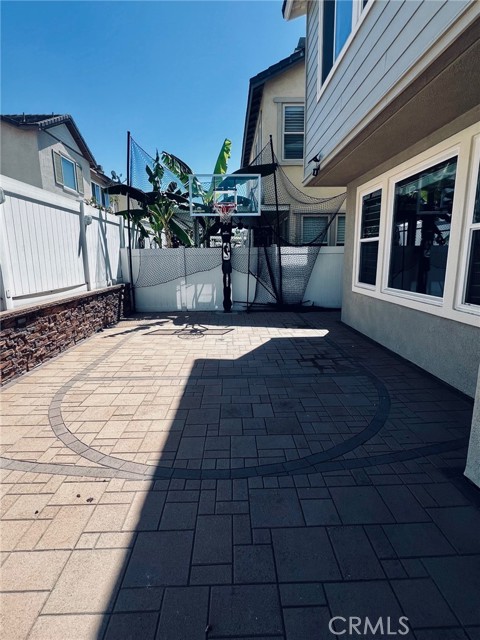 8540 Blue Spruce Street, Chino CA: https://media.crmls.org/medias/15fa8202-5ea1-4da1-b47e-32e6c9bf5bc9.jpg