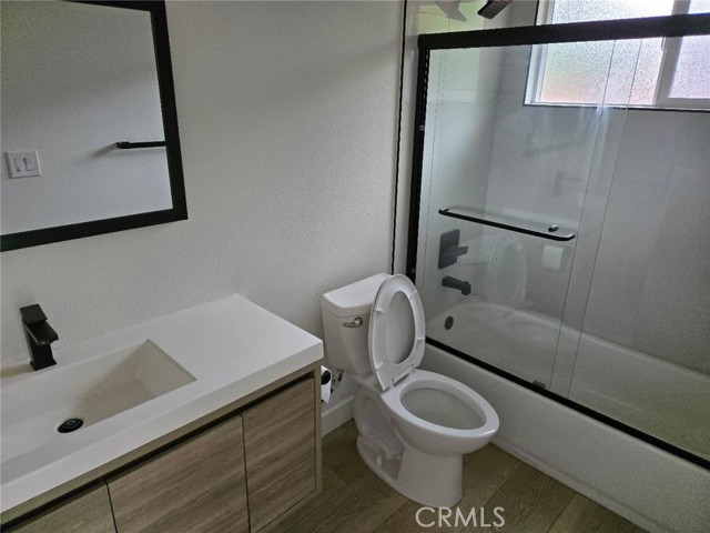 Detail Gallery Image 10 of 14 For 1770 Wright St #B,  Pomona,  CA 91766 - 3 Beds | 2 Baths