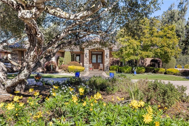 325 Red Oak Way, Arroyo Grande CA: https://media.crmls.org/medias/15fb847b-f0a8-47db-b6cf-6406abe182c7.jpg