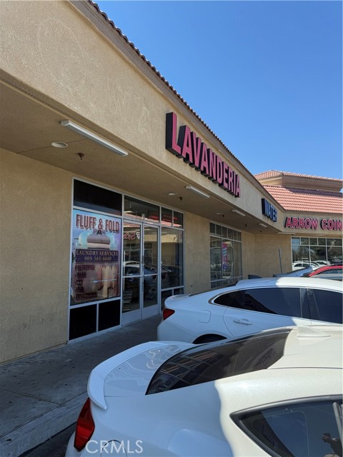 17480 Arrow Boulevard, Fontana CA: https://media.crmls.org/medias/15fbc320-bbac-4a74-b9c2-ed8ff4959421.jpg
