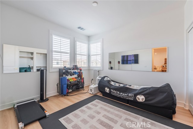 Detail Gallery Image 30 of 49 For 9672 Dawning Dr, Huntington Beach,  CA 92646 - 5 Beds | 4/1 Baths