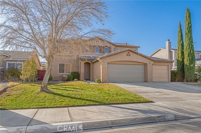 Detail Gallery Image 6 of 35 For 15158 Biltmore St, Adelanto,  CA 92301 - 4 Beds | 2/1 Baths