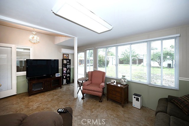 Detail Gallery Image 21 of 25 For 8621 Winnetka, Winnetka,  CA 91306 - 4 Beds | 2 Baths