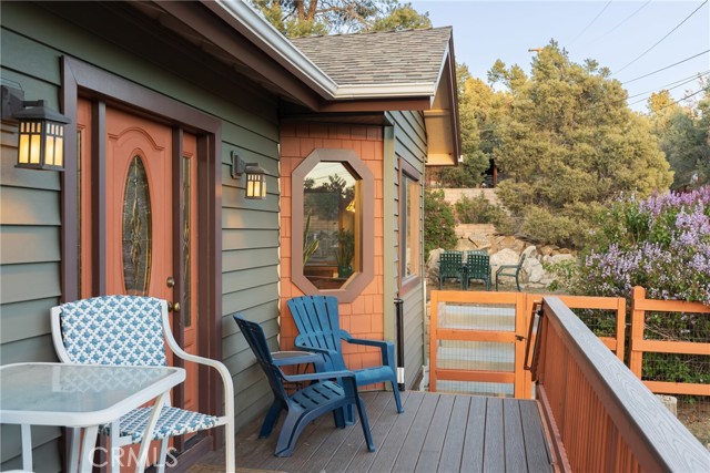 Detail Gallery Image 5 of 41 For 1841 Golden Rod Ave, Big Bear City,  CA 92314 - 4 Beds | 2/1 Baths