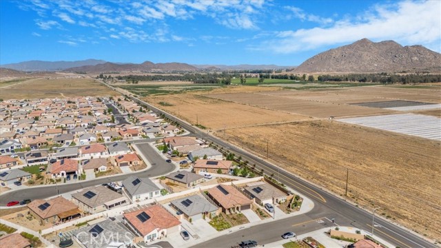 Image 35 of 38 For 29045 Silver Stirrup Way