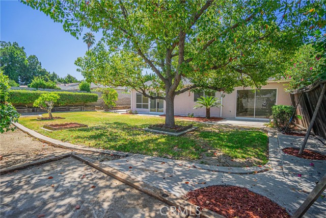 20157 Mckay Drive, Walnut CA: https://media.crmls.org/medias/15ff5366-a65f-4ac0-b672-f2a0122b057e.jpg
