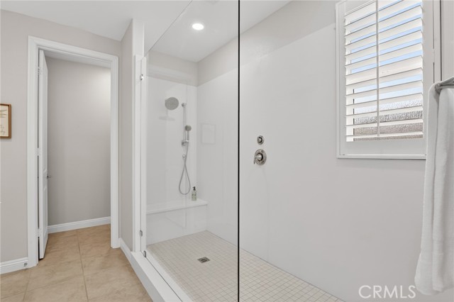 Detail Gallery Image 15 of 36 For 20506 Galloway Dr, Saugus,  CA 91350 - 3 Beds | 3 Baths