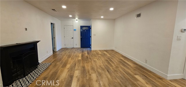 Detail Gallery Image 18 of 28 For 952 Graybar, La Puente,  CA 91744 - 4 Beds | 2 Baths