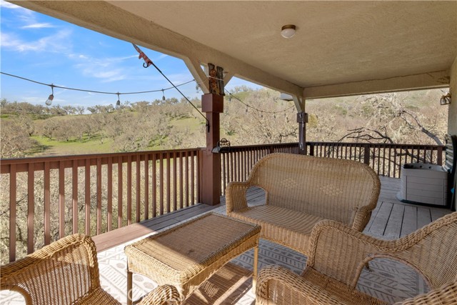 Image 13 of 42 For 2471 Captains