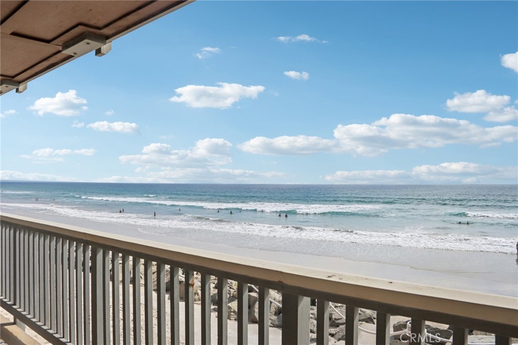 MLS #OC25192516 image #9