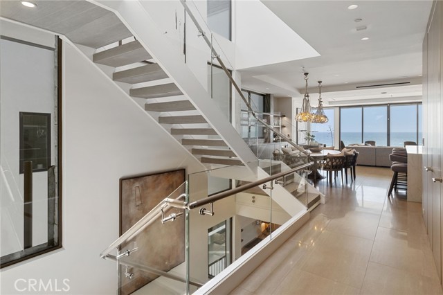 716 The Strand, Manhattan Beach CA: https://media.crmls.org/medias/16023ebb-ff19-4a7c-8fab-dd77e7c9f307.jpg