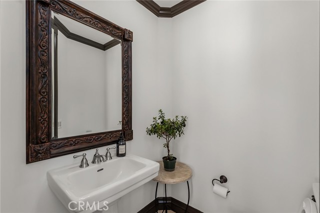 Detail Gallery Image 20 of 58 For 8022 Wesley, Joshua Tree,  CA 92252 - 5 Beds | 4/1 Baths