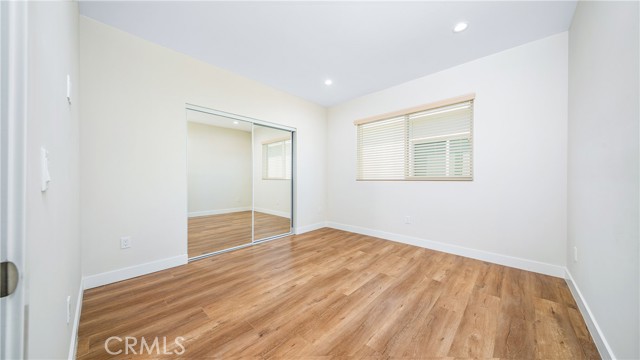 Detail Gallery Image 27 of 28 For 17154 Chatsworth St #3,  Granada Hills,  CA 91344 - 3 Beds | 2/1 Baths