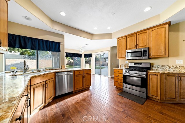 Detail Gallery Image 12 of 62 For 31279 Tarryton Ct, Yucaipa,  CA 92399 - 4 Beds | 2/1 Baths