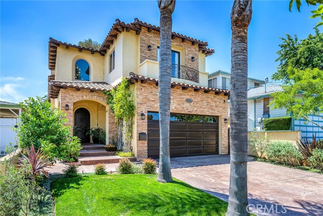1036 Avenue C, Redondo Beach, California 90277, 5 Bedrooms Bedrooms, ,4 BathroomsBathrooms,Residential,For Sale,Avenue C,SB26075417