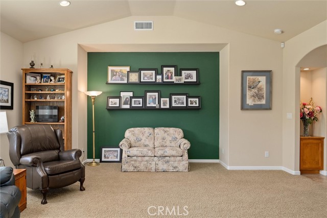 Detail Gallery Image 10 of 42 For 307 Gooselake Cir, Chico,  CA 95973 - 3 Beds | 2 Baths