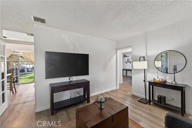 Detail Gallery Image 7 of 43 For 645 N 8th Ave, Upland,  CA 91786 - 3 Beds | 1 Baths