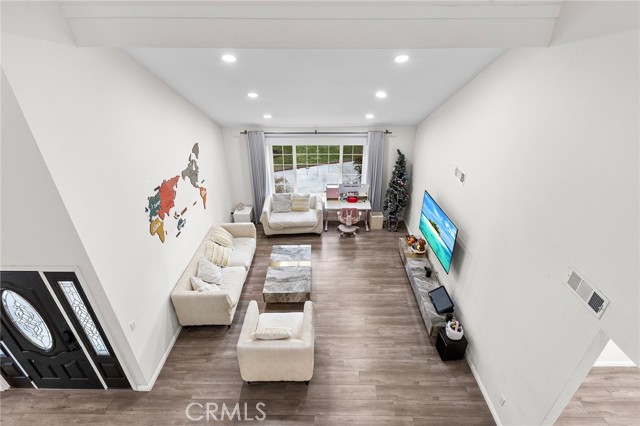 19519 Greenwillow Lane, Rowland Heights CA: https://media.crmls.org/medias/160688b6-796b-4a05-bd3b-615ab9482cd4.jpg