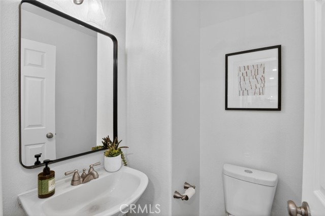 Detail Gallery Image 25 of 47 For 41 Fairfield, Lake Forest,  CA 92610 - 5 Beds | 2/1 Baths