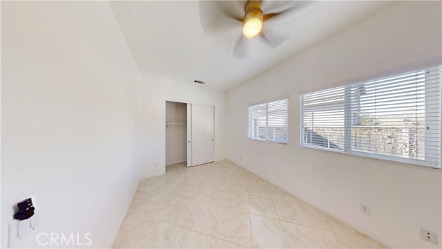 Detail Gallery Image 7 of 18 For 11363 Deerfield Dr, Yucaipa,  CA 92399 - 5 Beds | 3 Baths