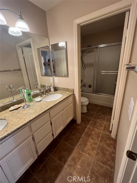 11 Brindisi, Mission Viejo CA: https://media.crmls.org/medias/1608bc3e-adb5-47d4-b138-c38a9df5cc71.jpg