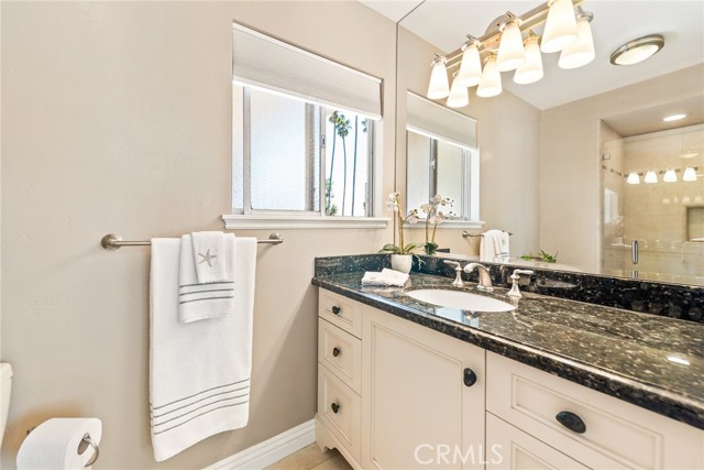 Detail Gallery Image 18 of 33 For 2772 E 2nd St 2a,  Long Beach,  CA 90803 - 2 Beds | 2 Baths