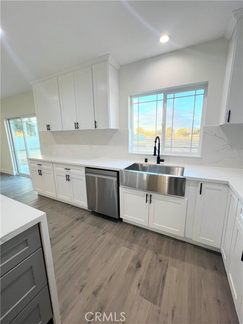 Detail Gallery Image 28 of 58 For 9737 East Avenue Q-4, Sun Village,  CA 93543 - 4 Beds | 3 Baths