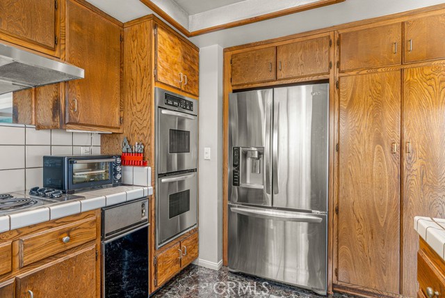 711 W 33rd Street, San Pedro CA: https://media.crmls.org/medias/160920e5-dfd5-4638-a2fd-4973e6e9ee8d.jpg