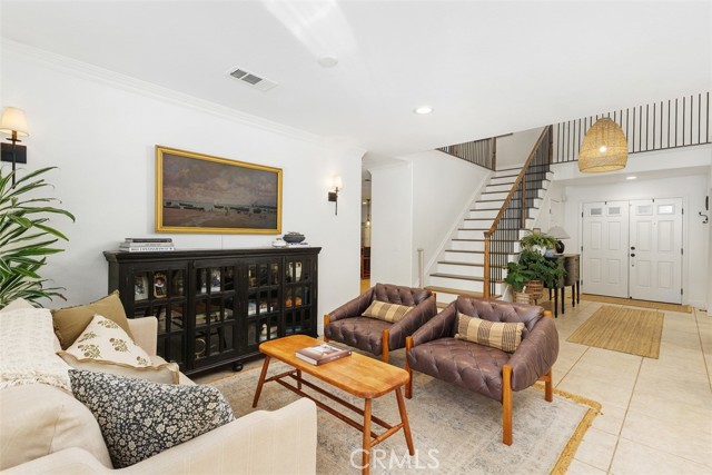 Detail Gallery Image 7 of 31 For 342 Selkirk Drive, Corona,  CA 92881 - 4 Beds | 2/1 Baths