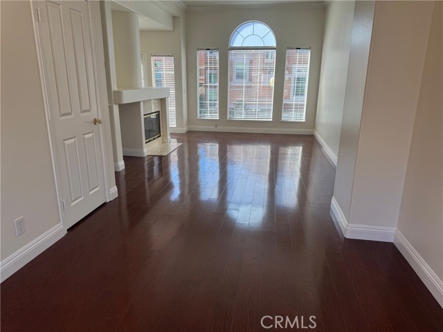 Detail Gallery Image 10 of 27 For 9 Torrigiani Aisle, Irvine,  CA 92606 - 1 Beds | 1/1 Baths