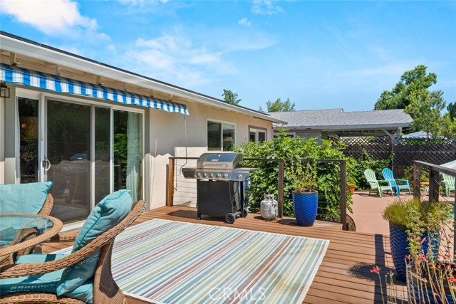 571 Redwood Way, Chico CA: https://media.crmls.org/medias/160af6a7-2964-453a-9837-94a59def5675.jpg