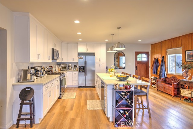 507 Helberta, Redondo Beach, California 90277, ,Residential Income,For Sale,Helberta,SB25240356 507 Helberta, Redondo Beach, California 90277, ,Residential Income,For Sale,Helberta,SB25240356