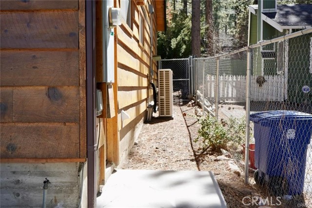 Detail Gallery Image 37 of 39 For 340 E Mojave Bld, Big Bear City,  CA 92314 - 3 Beds | 2 Baths