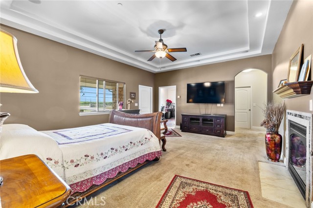 38792 Comanche Point Road, Arvin CA: https://media.crmls.org/medias/160f377c-e34d-45c0-aca4-1f1217340ed9.jpg