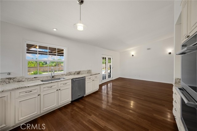 Image 15 of 64 For 8291 Jennet Street