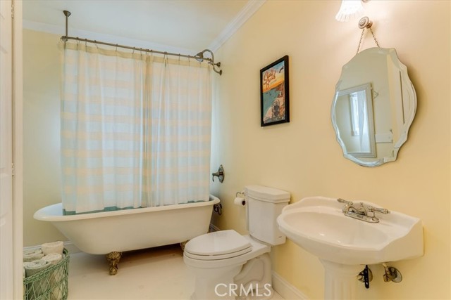 202 Vista Del Mar Avenue, Pismo Beach CA: https://media.crmls.org/medias/160f7eb3-9097-4352-b09e-970cba605624.jpg