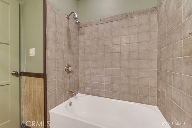 506 North Shelton Street photo 21