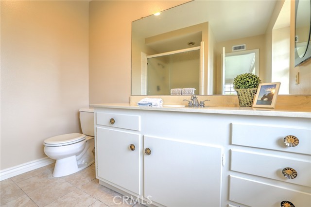 Detail Gallery Image 15 of 62 For 18022 Weston Place, Tustin,  CA 92780 - 5 Beds | 2/1 Baths