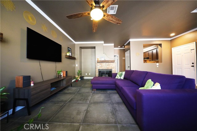 Detail Gallery Image 4 of 15 For 39246 Mango Bay Ln #B,  Murrieta,  CA 92563 - 3 Beds | 2/1 Baths