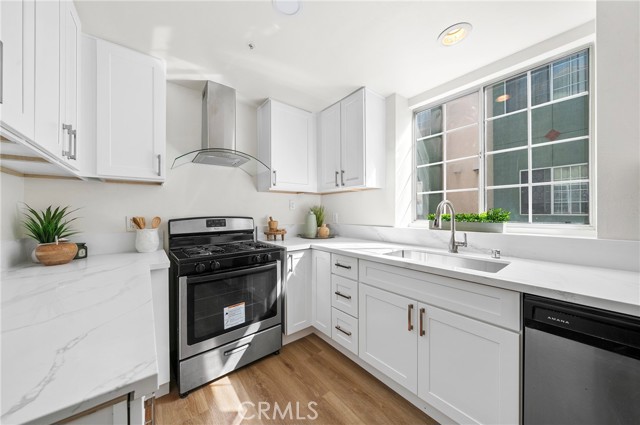 Detail Gallery Image 10 of 34 For 1506 Prospect #B,  San Gabriel,  CA 91776 - 3 Beds | 3 Baths