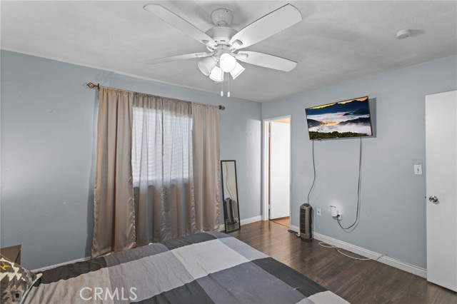 3405 Pickwick, Riverside CA: https://media.crmls.org/medias/16136c91-27d9-4b43-bf27-3712f11c68eb.jpg