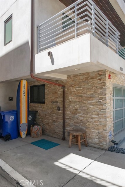 428 21st Place, Manhattan Beach, California 90266, 3 Bedrooms Bedrooms, ,2 BathroomsBathrooms,Residential,Sold,21st,SB23125584