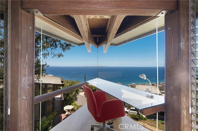 Detail Gallery Image 35 of 52 For 785 Alta Vista, Laguna Beach,  CA 92651 - 3 Beds | 3/1 Baths