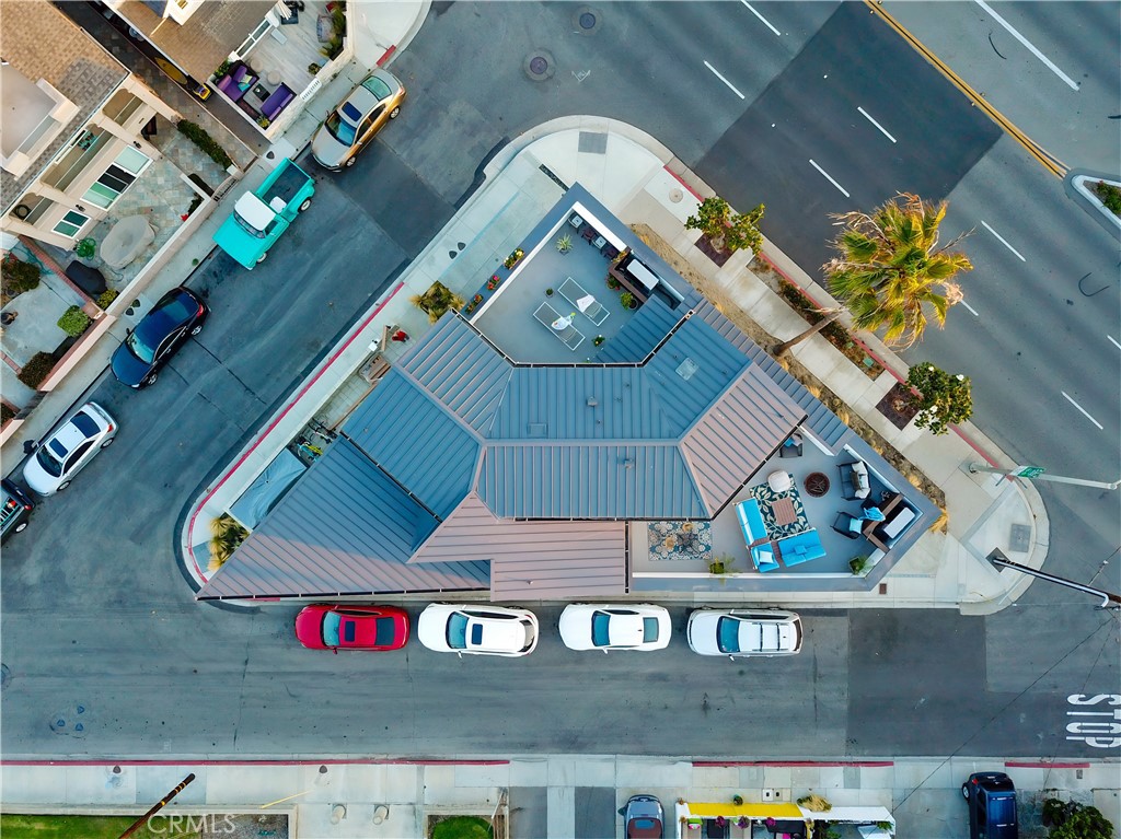 https://media.crmls.org/medias/161553cd-ccec-4624-a35d-157939d713ff.jpg?preset=X-Large
