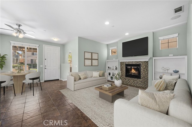 Detail Gallery Image 4 of 46 For 25 Amy Way, Ladera Ranch,  CA 92694 - 3 Beds | 2/1 Baths