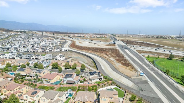 Detail Gallery Image 49 of 55 For 4882 Hawk Ridge Ave, Fontana,  CA 92336 - 4 Beds | 3/1 Baths