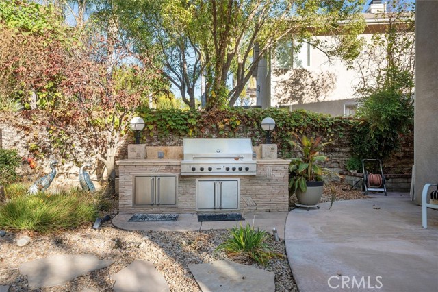 Detail Gallery Image 15 of 34 For 25415 Verne Ct, Stevenson Ranch,  CA 91381 - 5 Beds | 3 Baths