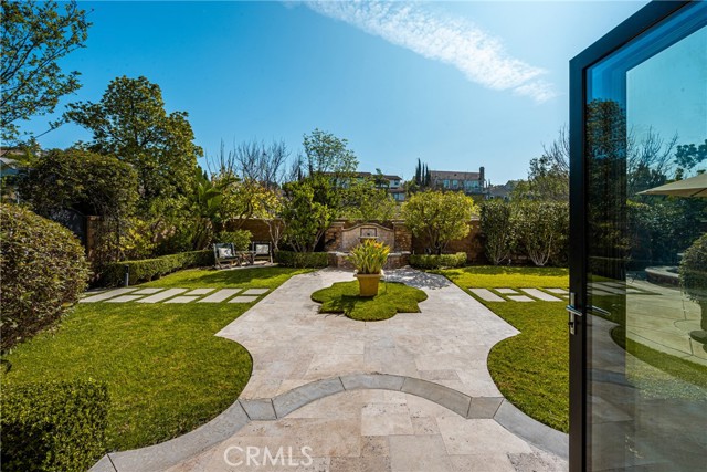 Detail Gallery Image 11 of 75 For 19240 Steeplechase Way, Yorba Linda,  CA 92886 - 4 Beds | 5/1 Baths